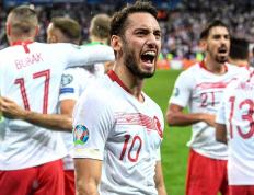 乐鱼官网-关于意大利球星或转战德甲，掀起转会风波的信息