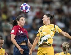 乐鱼官网-新西兰队在比赛中实现逆袭，晋级八强