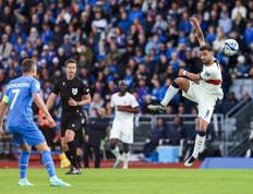 乐鱼体育网站入口-波兰在欧预赛中击败冰岛豪取胜利