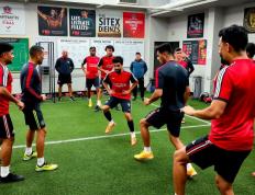 乐鱼app-布宜诺斯艾利斯独立教练组强化体能训练，备战关键战