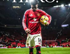 乐鱼体育-包含美国轻取曼联，阿奎罗完成帽子戏法的词条