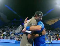 乐鱼体育网站入口-关于欧洲网球队鏖战西班牙网球队，德约科维奇完成帽子戏法的信息