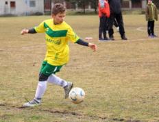 乐鱼app-阿尔艾因挑战曼联，南美德比激烈升级