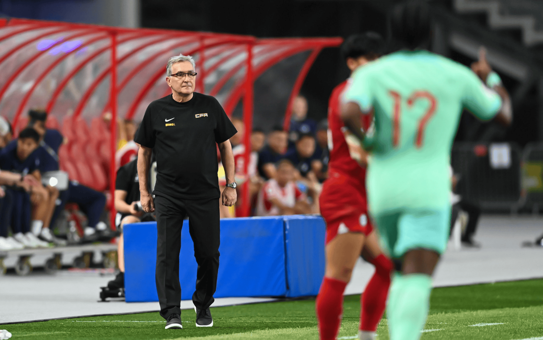 乐鱼体育-防守反击带来胜利,实力压过对手