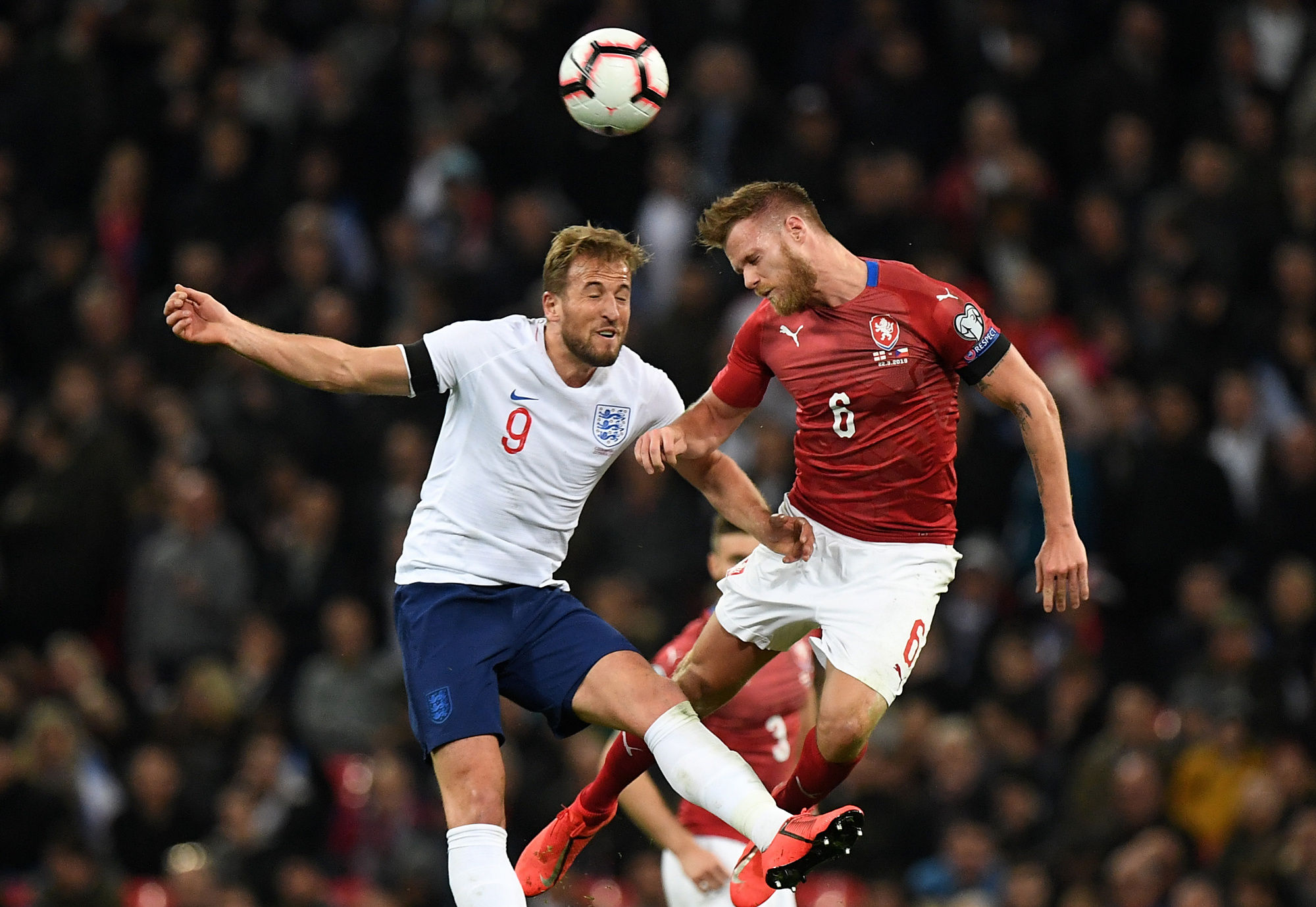 乐鱼app-波兰队在与斯洛伐克队的对决中失利