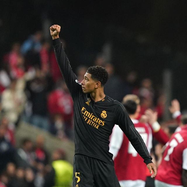 乐鱼-那不勒斯击败皇马,取得惊险胜利