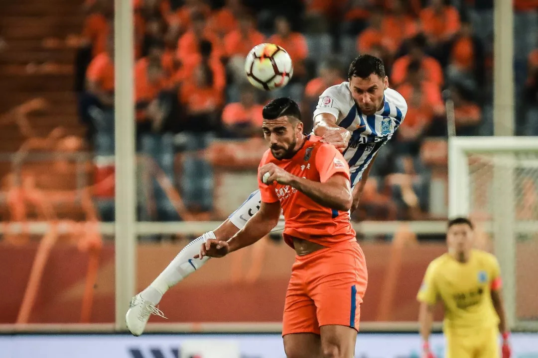 乐鱼官网-富力主场不敌鲁能,遭遇连败